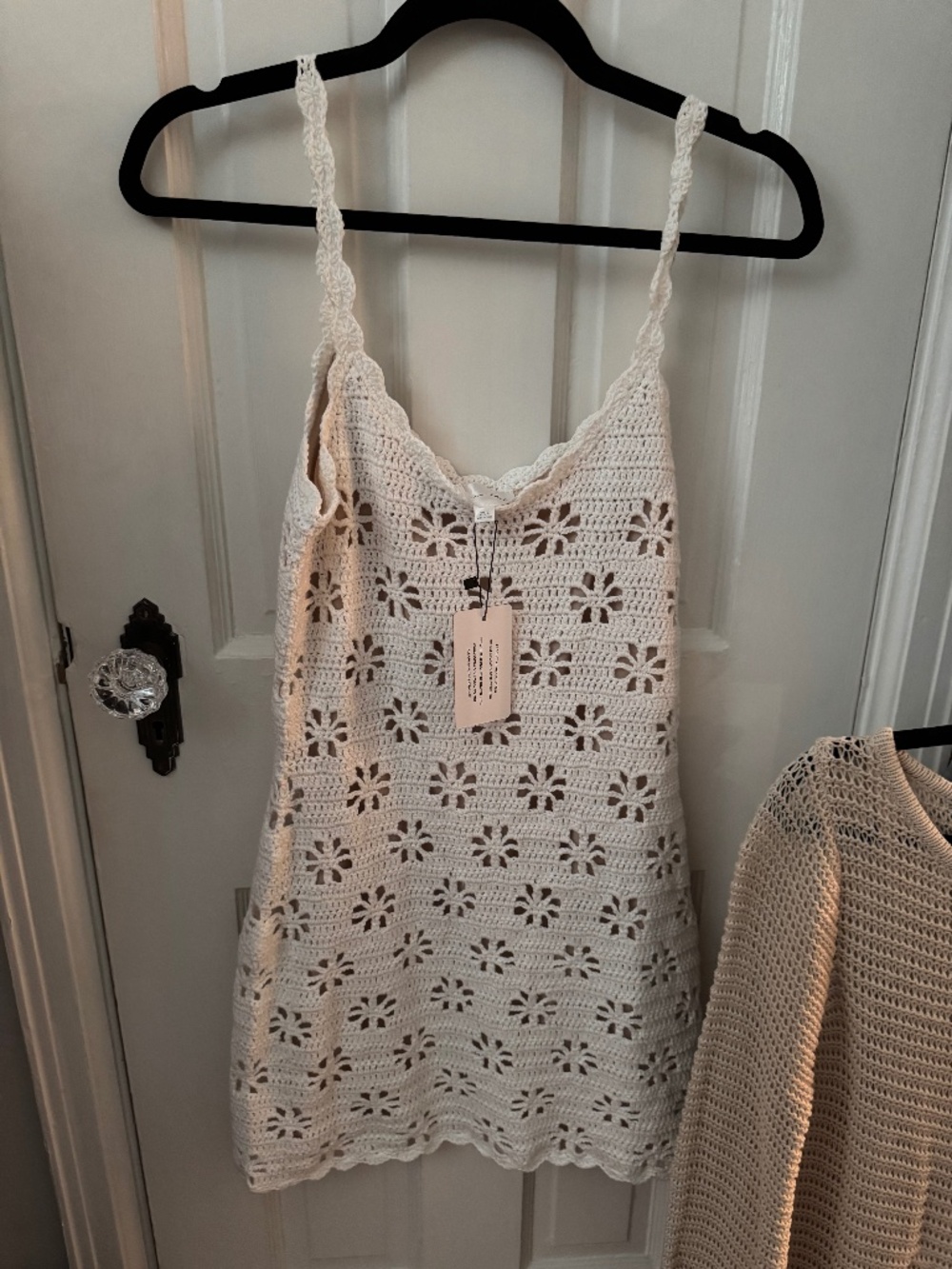Line and dot crochet dress with liner